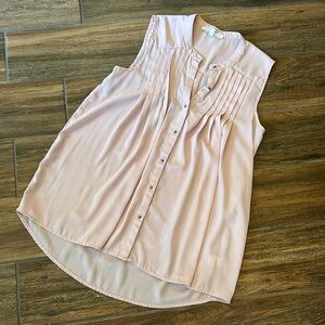 EUC Daniel Rainn Pleated Sleeveless Blouse